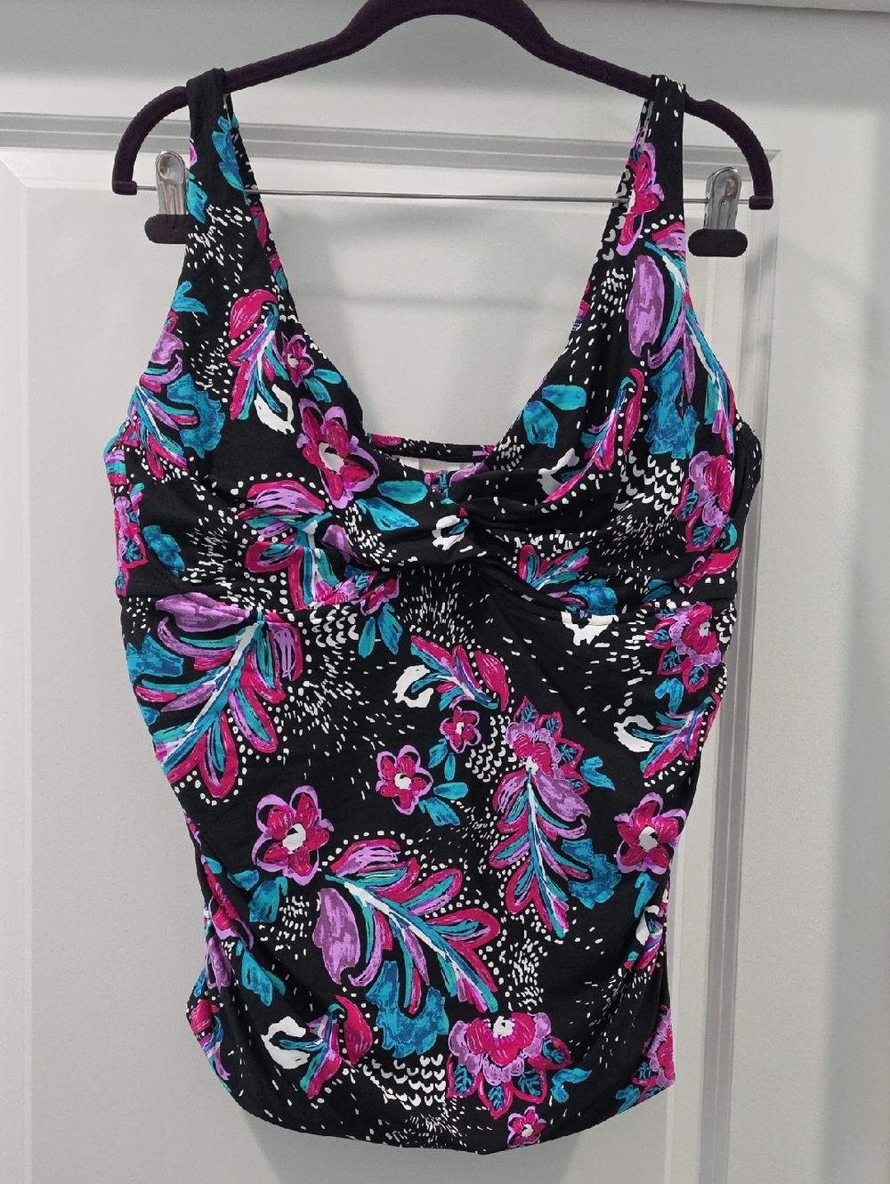 Anne Cole Womens Black Floral Tankini Swim Top, Underwire